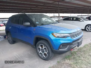 2022 Jeep Compass Trailhawk with VIN 3C4NJDDB6NT162831, listed as a IAAI auction lot 41950418 with 34,762 mi miles and . Bid and sale history available at DreamBid. Image 1.