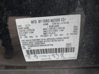 2022 Ford Explorer Platinum with VIN 1FM5K8HC5NGA35754, listed as a IAAI auction lot 41334528 with 65,772 mi miles. Bid and sale history available at carsss.com. Image 9.