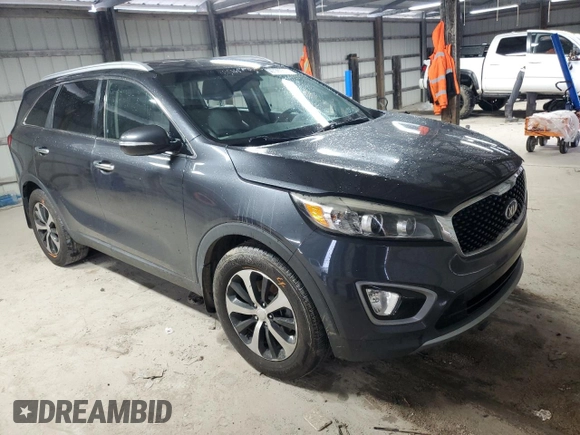 2016 Kia Sorento EX with VIN 5XYPH4A1XGG127350, listed as a Copart auction lot 47289315 with 135,684 mi miles and Clean Title. Bid and sale history available at carsss.com. Image 4.