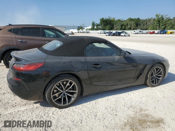 2021 BMW Z4 sDrive30i with VIN WBAHF3C02MWX19300, listed as a Copart auction lot 51023314 with 30,020 mi miles. Bid and sale history available at carsss.com. Image 3.