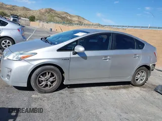 2011 Toyota Prius I z VIN JTDKN3DUXB0274219, wystawiony jako IAAI lot #41691226 z przebiegiem 189 811 mil mil oraz . Historia ofert i sprzedaży dostępna na DreamBid. Obrazek 15.
