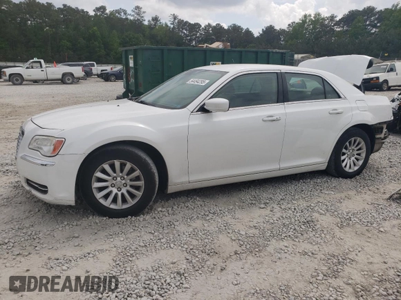 2014 Chrysler 300 z VIN 2C3CCAAG4EH186221, wystawiony jako Copart lot #54494295 z przebiegiem 119 465 mil mil oraz Szkody całkowita. Historia ofert i sprzedaży dostępna na DreamBid. Obrazek 1.