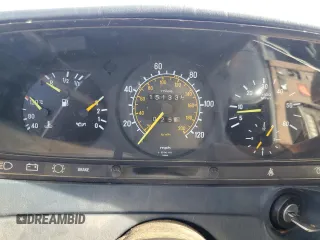 1983 Mercedes-Benz 300 with VIN WDBAB33AXDB020060, listed as a Copart auction lot 80495384 with 151,330 mi miles and Clean Title. Bid and sale history available at carsss.com. Image 9.