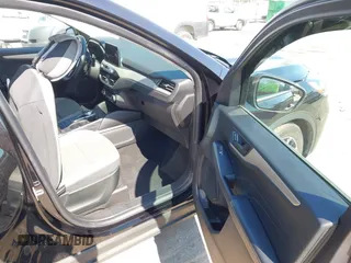 2022 Ford Escape SE Hybrid с VIN 1FMCU9BZ7NUA26950, выставлен на аукционе IAAI как лот 41869964 с пробегом 26 213 миль миль и . История ставок и продаж доступна на DreamBid. Изображение 5.