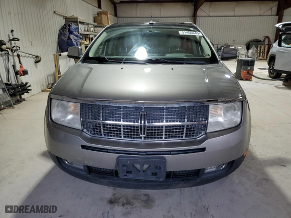 2008 Lincoln MKX with VIN 2LMDU68C48BJ27058, listed as a Copart auction lot 51460845 with 187,132 mi miles and Salvage Title. Bid and sale history available at carsss.com. Image 5.