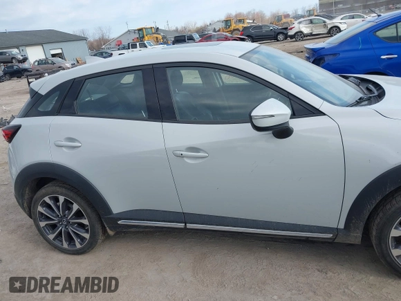 2019 Mazda CX-3 Grand Touring with VIN JM1DKFD74K0450470, listed as a IAAI auction lot 41907856 with 52,625 mi miles. Bid and sale history available at carsss.com. Image 13.