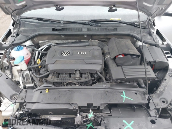 2014 Volkswagen Jetta SEL z VIN 3VWL17AJ4EM442937, wystawiony jako IAAI lot #41577157 z przebiegiem 98 171 mil mil oraz . Historia ofert i sprzedaży dostępna na DreamBid. Obrazek 10.