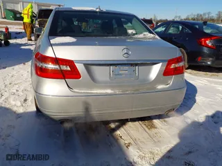2013 Mercedes-Benz E-Class E 350 Luxury with VIN WDDHF8JB0DA768616, listed as a IAAI auction lot 41327288 with 142,125 mi miles. Bid and sale history available at carsss.com. Image 16.