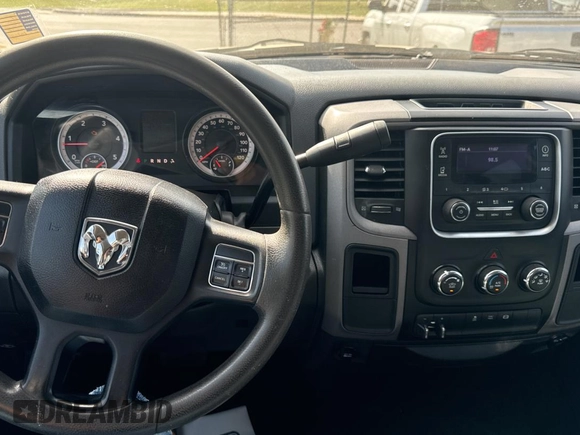 2014 Ram 3500 Tradesman with VIN 3C63RPGL7EG163976, listed as a Copart auction lot 76527554 with 304,811 mi miles and Clean Title. Bid and sale history available at carsss.com. Image 9.
