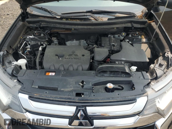 2018 Mitsubishi Outlander ES with VIN JA4AZ3A3XJJ005328, listed as a Copart auction lot 59413165 with 113,172 mi miles and Salvage title. Bid and sale history available at DreamBid. Image 12.