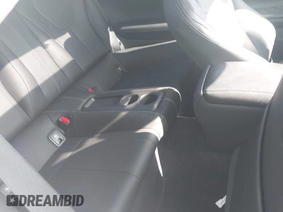 2018 Infiniti Q60 Sport with VIN JN1EV7EKXJM343325, listed as a IAAI auction lot 42364745 with 55,542 mi miles and . Bid and sale history available at DreamBid. Image 8.
