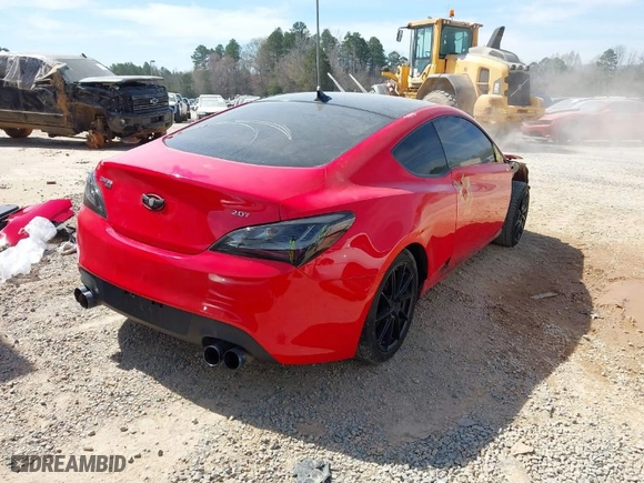 2013 Hyundai Genesis Coupe 2.0T R-Spec with VIN KMHHT6KD5DU097915, listed as a IAAI auction lot 41813059 with 150,393 mi miles. Bid and sale history available at carsss.com. Image 4.