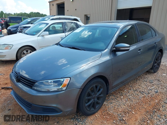 2012 Volkswagen Jetta SE with VIN 3VWDX7AJ6CM377136, listed as a IAAI auction lot 42645975 with 81,904 mi miles and . Bid and sale history available at DreamBid. Image 2.
