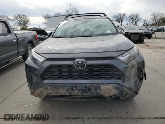 2023 Toyota RAV4 XLE with VIN 2T3W1RFV1PW270505, listed as a Copart auction lot 46473425 with 45,935 mi miles and Salvage Title. Bid and sale history available at carsss.com. Image 5.