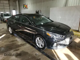 2019 Hyundai Sonata SEL with VIN 5NPE34AF8KH735760, listed as a Copart auction lot 54318655 with 70,917 mi miles and Salvage Title. Bid and sale history available at DreamBid. Image 4.