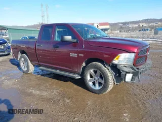 2016 Ram 1500 Express z VIN 1C6RR7FT7GS365921, wystawiony jako IAAI lot #41629509 z przebiegiem 71 370 mil mil oraz . Historia ofert i sprzedaży dostępna na DreamBid. Obrazek 1.