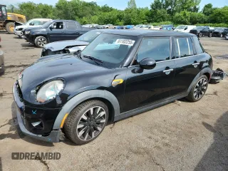 2015 MINI Hardtop 4 Door with VIN WMWXS5C50FT827028, listed as a Copart auction lot 61102255 with 71,407 mi miles and Salvage title. Bid and sale history available at DreamBid. Image 1.