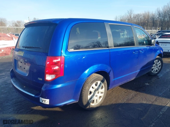 2018 Dodge Grand Caravan SE with VIN 2C4RDGBG8JR363409, listed as a IAAI auction lot 41129214 with 101,143 mi miles. Bid and sale history available at carsss.com. Image 4.