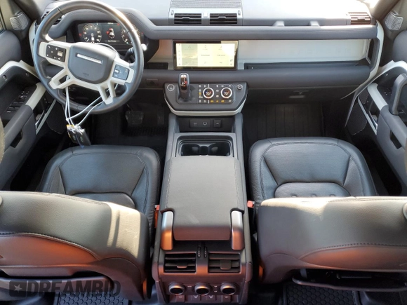 2021 Land Rover Defender SE z VIN SALEP7RU3M2051477, wystawiony jako Copart lot #44318715 z przebiegiem 55 970 mil mil oraz Czysty tytuł • Clean title. Historia ofert i sprzedaży dostępna na DreamBid. Obrazek 8.