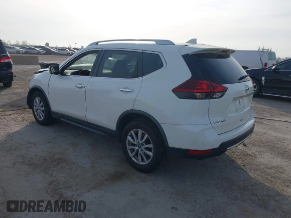2019 Nissan Rogue SV with VIN KNMAT2MT7KP528124, listed as a IAAI auction lot 41898662 with 70,909 mi miles. Bid and sale history available at carsss.com. Image 3.