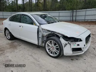 2017 Jaguar XF 35t Prestige with VIN SAJBE4BV9HCY29350, listed as a Copart auction lot 51977125 with 80,270 mi miles and Salvage Title. Bid and sale history available at carsss.com. Image 4.