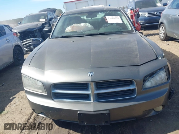2009 Dodge Charger SXT with VIN 2B3KA33V29H627209, listed as a IAAI auction lot 41666032 with 189,916 mi miles and . Bid and sale history available at carsss.com. Image 13.
