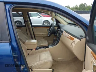 2008 Suzuki XL7 Premium with VIN 2S3DB217786110387, listed as a IAAI auction lot 42342342 with 178,092 mi miles and . Bid and sale history available at DreamBid. Image 5.