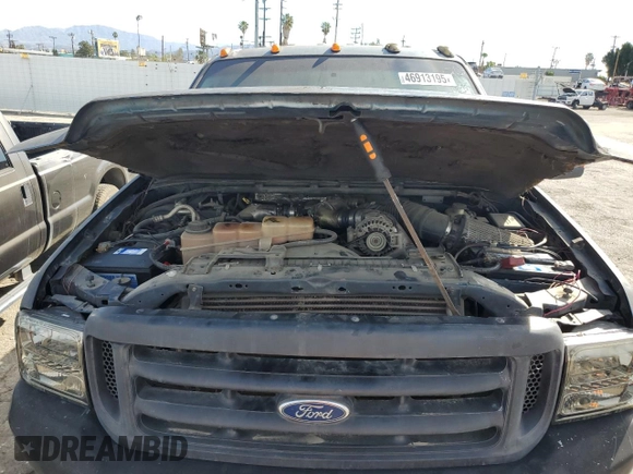 2000 Ford F-350 XL with VIN 1FTSW31FXYEB40549, listed as a Copart auction lot 46913195 with 227,408 mi miles and Salvage Title. Bid and sale history available at DreamBid. Image 7.