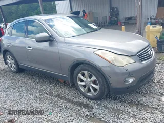 2008 Infiniti EX Journey z VIN JNKAJ09E08M300673, wystawiony jako IAAI lot #42247545 z przebiegiem 369 955 mil mil oraz . Historia ofert i sprzedaży dostępna na DreamBid. Obrazek 1.