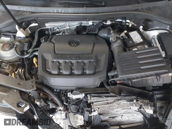 2020 Volkswagen Tiguan SE with VIN 3VV3B7AX4LM141023, listed as a IAAI auction lot 41521923 with 69,479 mi miles and . Bid and sale history available at DreamBid. Image 10.