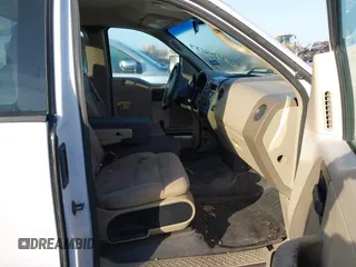 2005 Ford F-150 XL with VIN 1FTPF125X5NB71697, listed as a IAAI auction lot 41755289 with 314,105 mi miles. Bid and sale history available at carsss.com. Image 5.