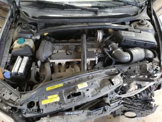 2005 Volvo S60 with VIN YV1RS592252473973, listed as a Copart auction lot 47307565 with 194,501 mi miles and Salvage Title. Bid and sale history available at carsss.com. Image 11.