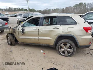 2011 Jeep Grand Cherokee Overland with VIN 1J4RS6GG8BC601398, listed as a IAAI auction lot 41720426 with Not Provided miles and . Bid and sale history available at DreamBid. Image 15.