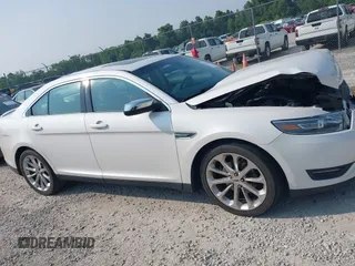 2016 Ford Taurus Limited z VIN 1FAHP2F89GG157721, wystawiony jako IAAI lot #42358132 z przebiegiem 108 384 mil mil oraz . Historia ofert i sprzedaży dostępna na DreamBid. Obrazek 13.