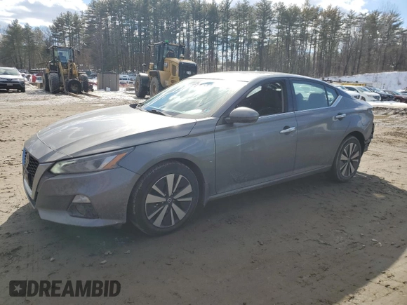 2020 Nissan Altima SV z VIN 1N4BL4DWXLC170932, wystawiony jako Copart lot #46607525 z przebiegiem 45 909 mil mil oraz Szkoda całkowita • Salvage title. Historia ofert i sprzedaży dostępna na DreamBid. Obrazek 1.