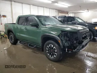 2024 Nissan Frontier SV z VIN 1N6ED1EK0RN603523, wystawiony jako Copart lot #57412365 z przebiegiem 33 638 mil mil oraz Szkoda całkowita • Salvage title. Historia ofert i sprzedaży dostępna na DreamBid. Obrazek 4.