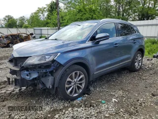 2018 Lincoln MKC Select z VIN 5LMCJ2D97JUL31613, wystawiony jako Copart lot #56696485 z przebiegiem 70 522 mil mil oraz Szkoda całkowita • Salvage title. Historia ofert i sprzedaży dostępna na DreamBid. Obrazek 1.