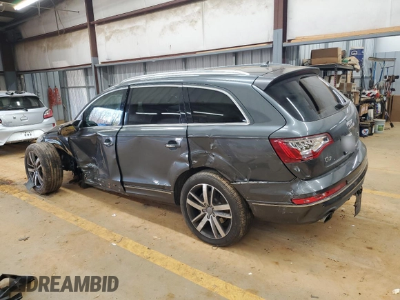 2013 Audi Q7 Premium Plus z VIN WA1LMAFE6DD007232, wystawiony jako Copart lot #44303825 z przebiegiem 167 418 mil mil oraz Szkoda całkowita • Salvage title. Historia ofert i sprzedaży dostępna na DreamBid. Obrazek 2.