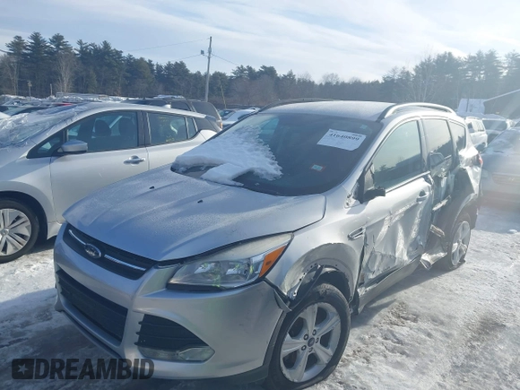 2016 Ford Escape SE with VIN 1FMCU9G98GUB50785, listed as a IAAI auction lot 41640899 with 1 mi miles. Bid and sale history available at carsss.com. Image 2.
