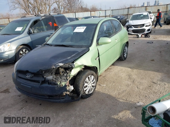 2009 Hyundai Accent Auto SE with VIN KMHCN36C69U112207, listed as a IAAI auction lot 41641298 with 166,804 mi miles. Bid and sale history available at carsss.com. Image 17.