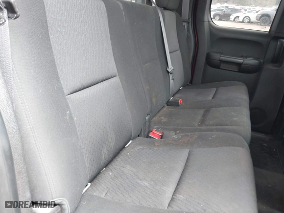 2013 Chevrolet Silverado 1500 LT with VIN 1GCRCSE02DZ385226, listed as a IAAI auction lot 41450120 with 113,163 mi miles. Bid and sale history available at carsss.com. Image 8.