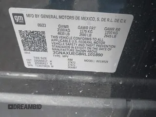 2024 Chevrolet Equinox LT with VIN 3GNAXUEG8RL101890, listed as a IAAI auction lot 41651001 with 17,662 mi miles. Bid and sale history available at carsss.com. Image 9.