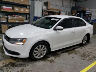 2013 Volkswagen Jetta SE with VIN 3VWDX7AJ3DM443160, listed as a Copart auction lot 55247845 with 334,107 mi miles and Salvage title. Bid and sale history available at DreamBid. Image 1.