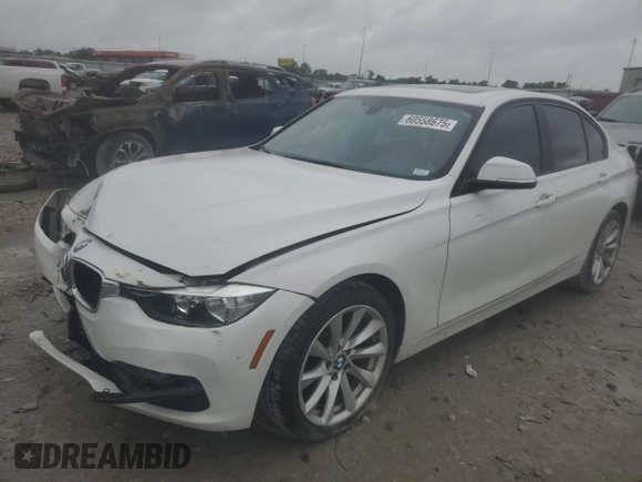 2016 BMW 3 Series 320i xDrive z VIN WBA8E5G54GNU20471, wystawiony jako Copart lot #60558675 z przebiegiem 79 978 mil mil oraz Szkoda całkowita • Salvage title. Historia ofert i sprzedaży dostępna na DreamBid. Obrazek 1.