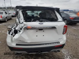 2023 Ford Explorer Platinum with VIN 1FM5K8HC4PGB82389, listed as a Copart auction lot 87203834 with 3,831 mi miles and Salvage title. Bid and sale history available at DreamBid. Image 6.