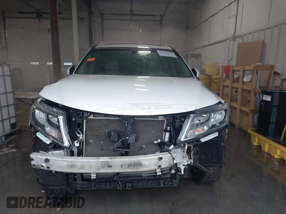 2014 Nissan Pathfinder Platinum with VIN 5N1AR2MM4EC603120, listed as a IAAI auction lot 41295992 with 130,117 mi miles and . Bid and sale history available at DreamBid. Image 6.