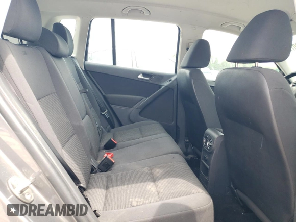 2015 Volkswagen Tiguan R-Line with VIN WVGAV7AXXFW536806, listed as a Copart auction lot 56433075 with 151,143 mi miles and Clean Title. Bid and sale history available at DreamBid. Image 11.