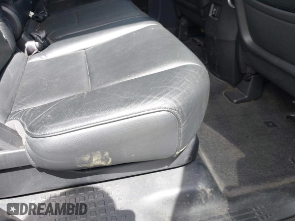 2011 Honda Pilot EX-L with VIN 5FNYF4H59BB090116, listed as a IAAI auction lot 42048811 with 158,857 mi miles and . Bid and sale history available at carsss.com. Image 8.