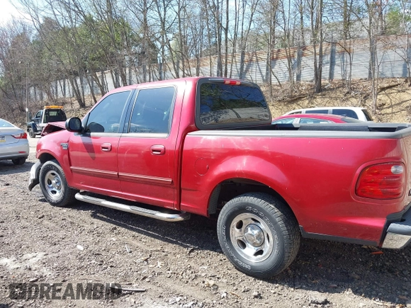2003 Ford F-150 XLT with VIN 1FTRW07L13KD81923, listed as a IAAI auction lot 42112168 with 147,039 mi miles. Bid and sale history available at carsss.com. Image 15.