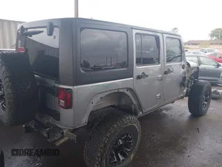2018 Jeep Wrangler Unlimited Rubicon Recon с VIN 1C4BJWFG1JL851768, выставлен на аукционе IAAI как лот 41882130 с пробегом 42 714 миль миль и . История ставок и продаж доступна на DreamBid. Изображение 4.